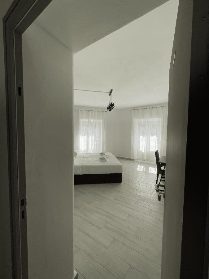 L'Escale Chambres Privees Chez L'Habitant Jfdl Bonifacio  Εξωτερικό φωτογραφία